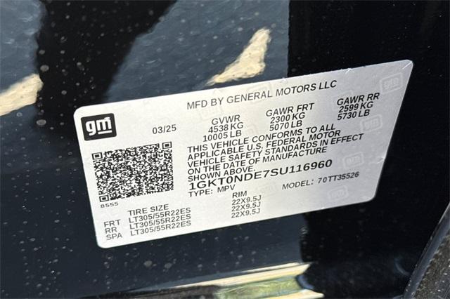 2025 GMC HUMMER EV SUV Vehicle Photo in ELK GROVE, CA 95757-8703