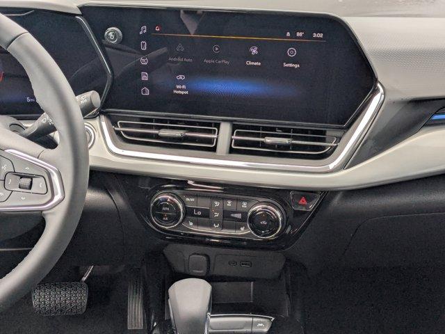 2025 Chevrolet Trax Vehicle Photo in BRUNSWICK, GA 31525-1881