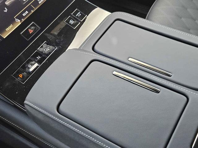 2025 INFINITI QX80 Vehicle Photo in Fort Worth, TX 76132