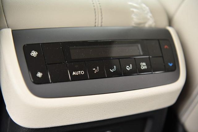 2025 Nissan Pathfinder Vehicle Photo in Ballwin, MO 63011