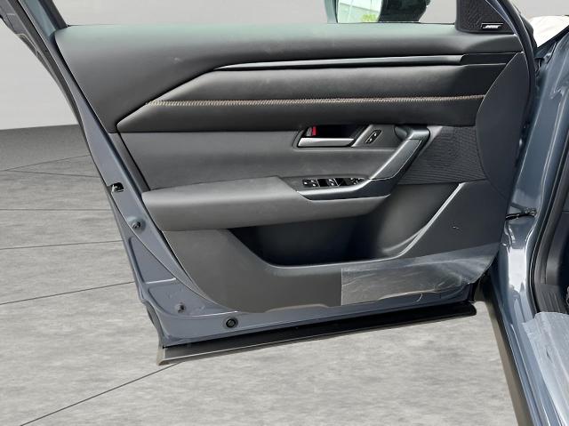 2025 Mazda CX-50 Hybrid Vehicle Photo in Green Bay, WI 54304