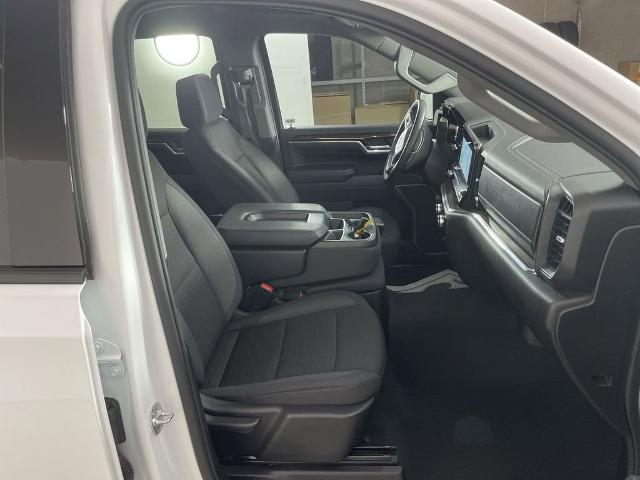 2025 GMC Sierra 1500 Vehicle Photo in GILBERT, AZ 85297-0402
