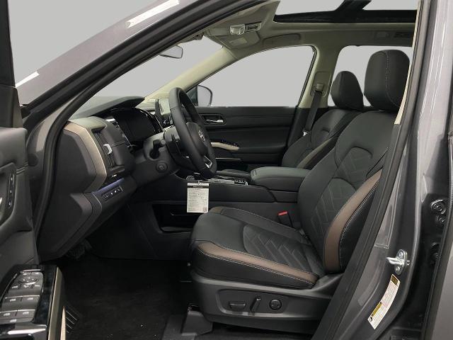 2025 Nissan Pathfinder Vehicle Photo in Appleton, WI 54913