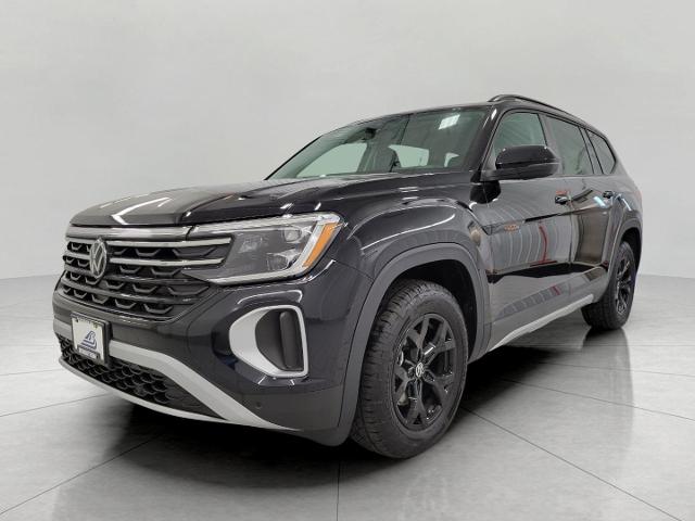 2024 Volkswagen Atlas Vehicle Photo in APPLETON, WI 54914-4656