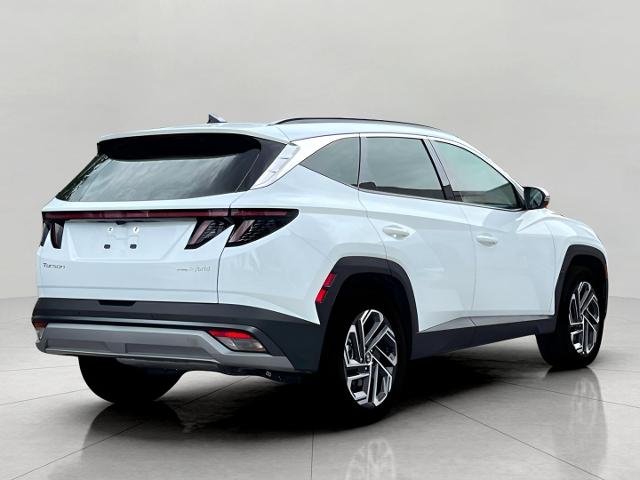2025 Hyundai TUCSON Hybrid Vehicle Photo in Green Bay, WI 54304