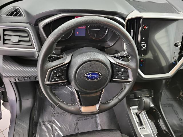 2024 Subaru Ascent Vehicle Photo in Green Bay, WI 54304