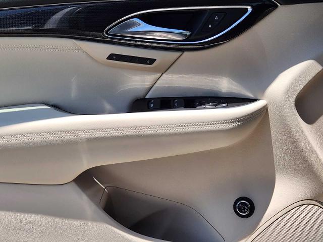 2023 Buick Envision Vehicle Photo in DENTON, TX 76210-9321