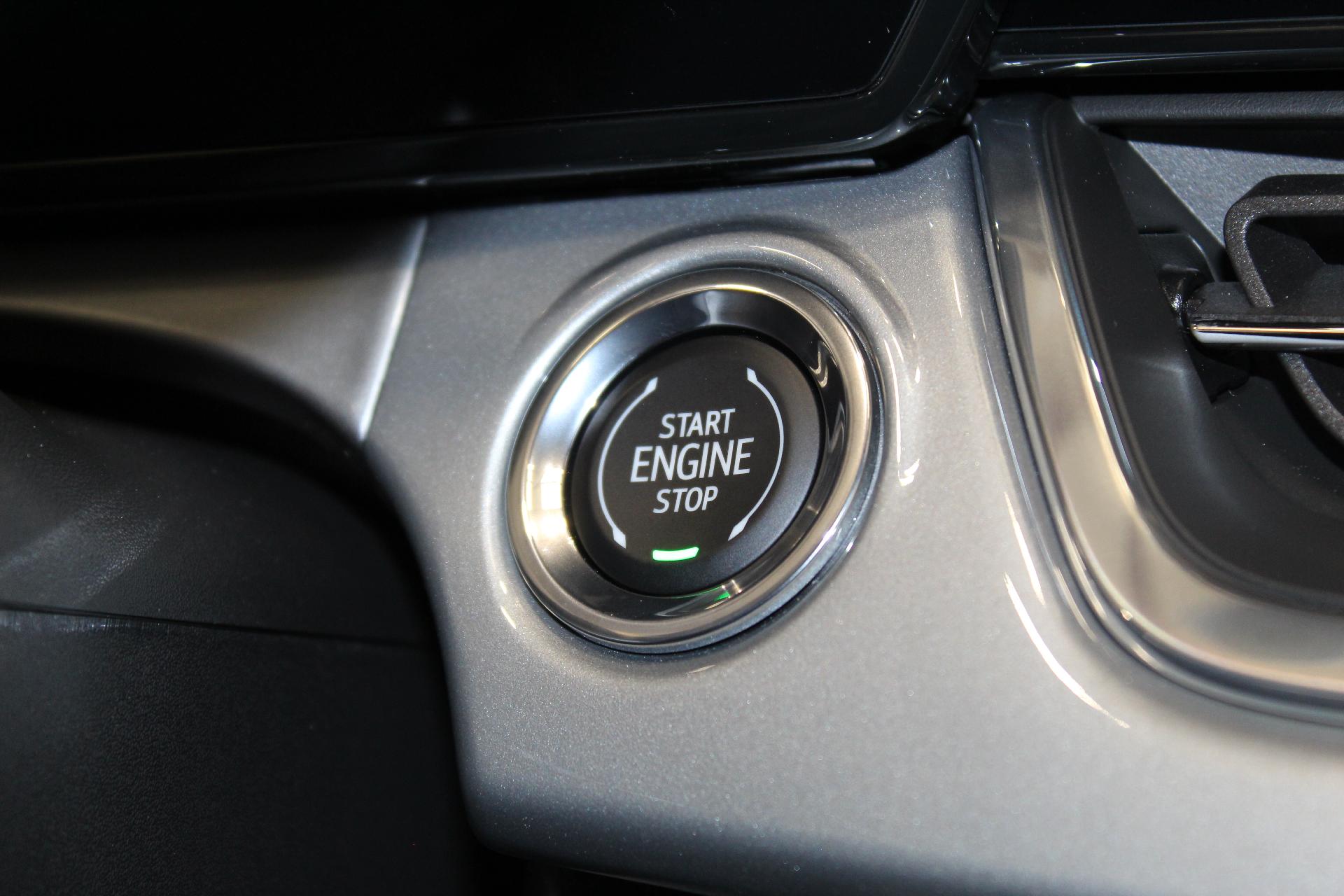 2025 Chevrolet Trax Vehicle Photo in NORTHAMPTON, MA 01060-1120