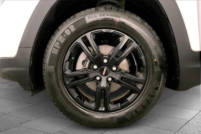 2023 GMC Terrain Vehicle Photo in Lees Summit, MO 64086