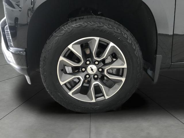 2021 Chevrolet Silverado 1500 Vehicle Photo in GREEN BAY, WI 54303-3330