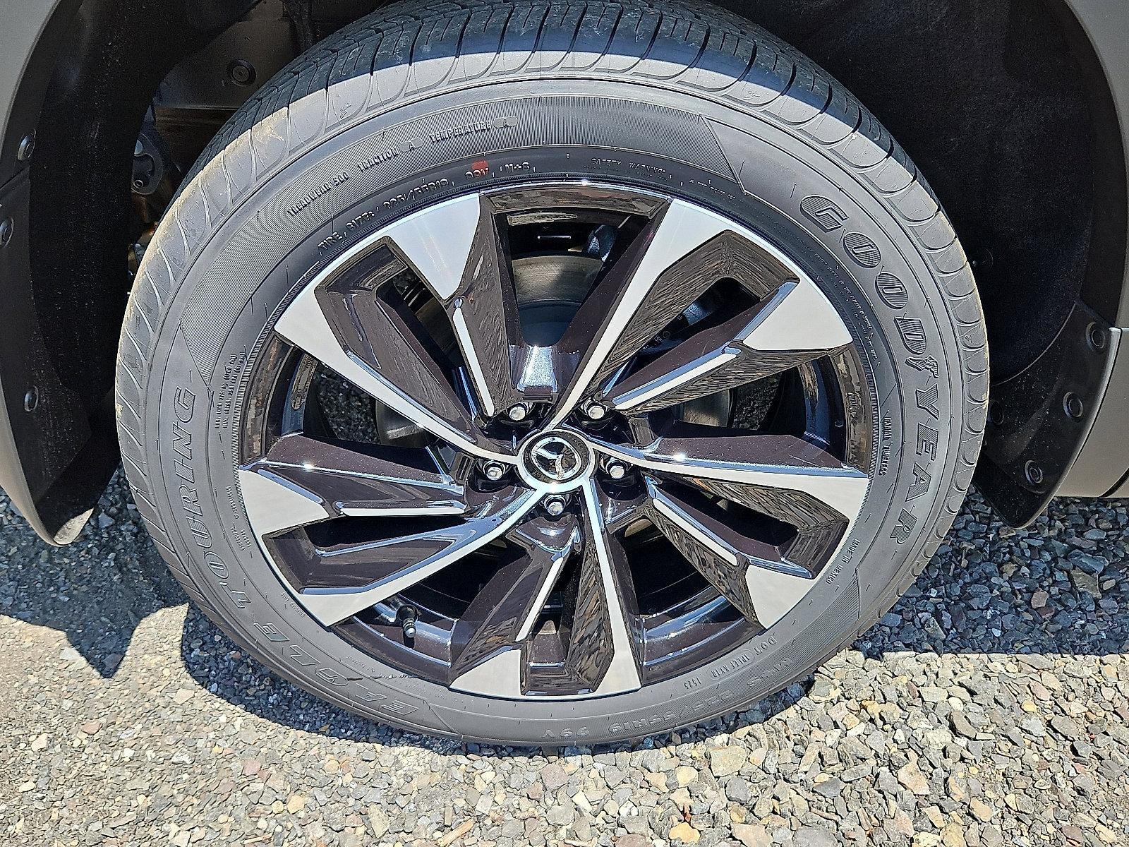 2025 Mazda CX-50 Hybrid Vehicle Photo in Trevose, PA 19053
