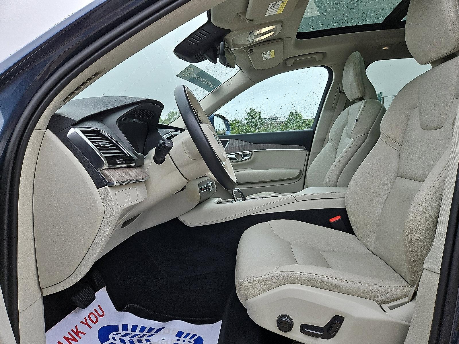 2023 Volvo XC90 Vehicle Photo in Trevose, PA 19053