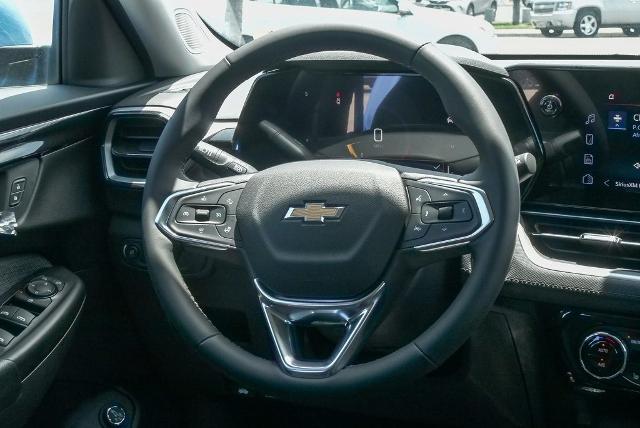 2024 Chevrolet Trailblazer Vehicle Photo in VENTURA, CA 93003-8585