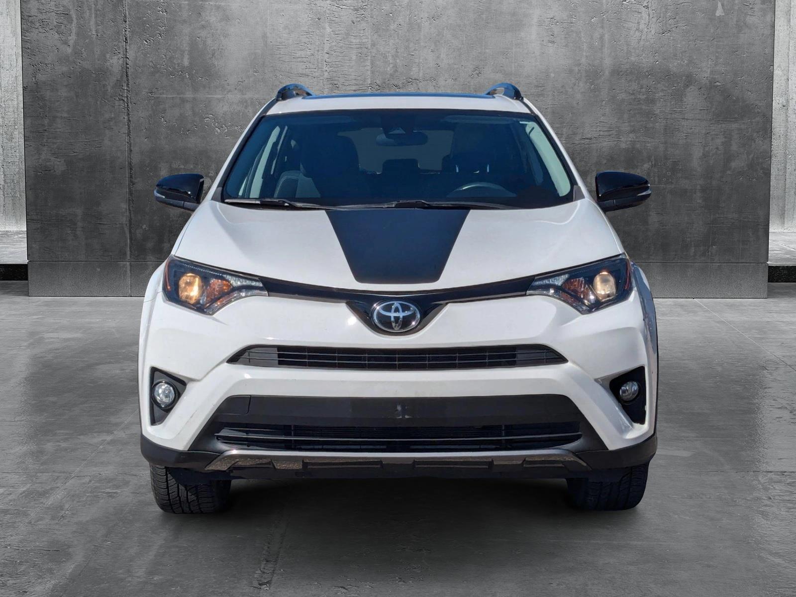 2018 Toyota RAV4 Vehicle Photo in Wesley Chapel, FL 33544