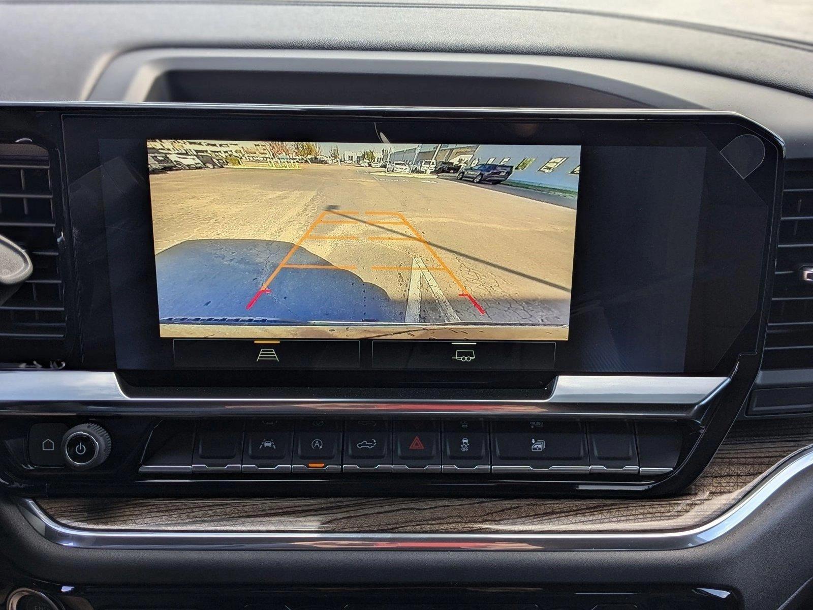 2025 Chevrolet Silverado 1500 Vehicle Photo in VALENCIA, CA 91355-1705