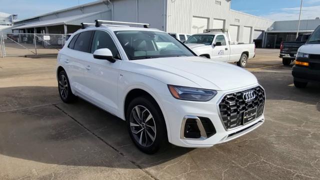 2023 Audi Q5 Vehicle Photo in HOUSTON, TX 77054-4802