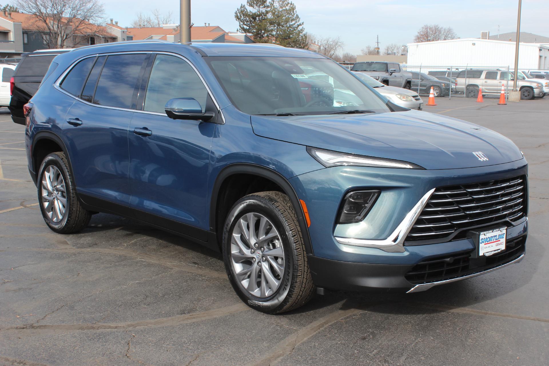 2025 Buick Enclave Vehicle Photo in AURORA, CO 80012-4011