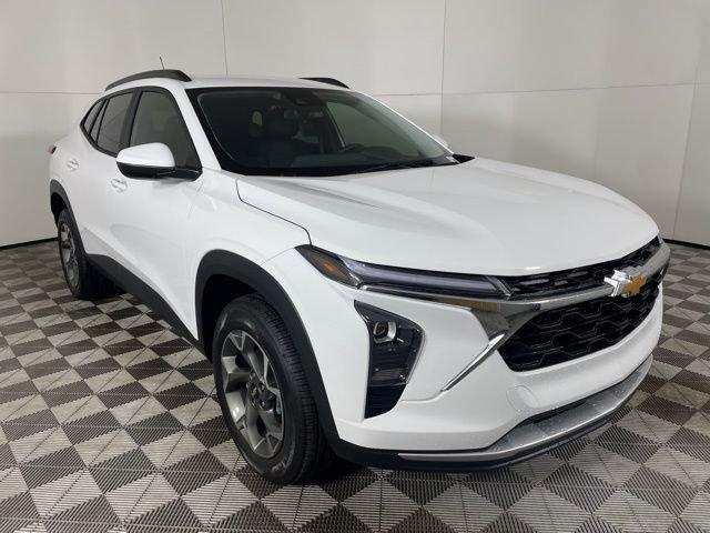 2025 Chevrolet Trax Vehicle Photo in PHOENIX, AZ 85014-3381