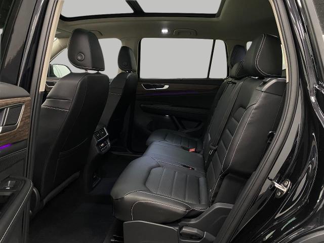 2025 Volkswagen Atlas Vehicle Photo in Appleton, WI 54913