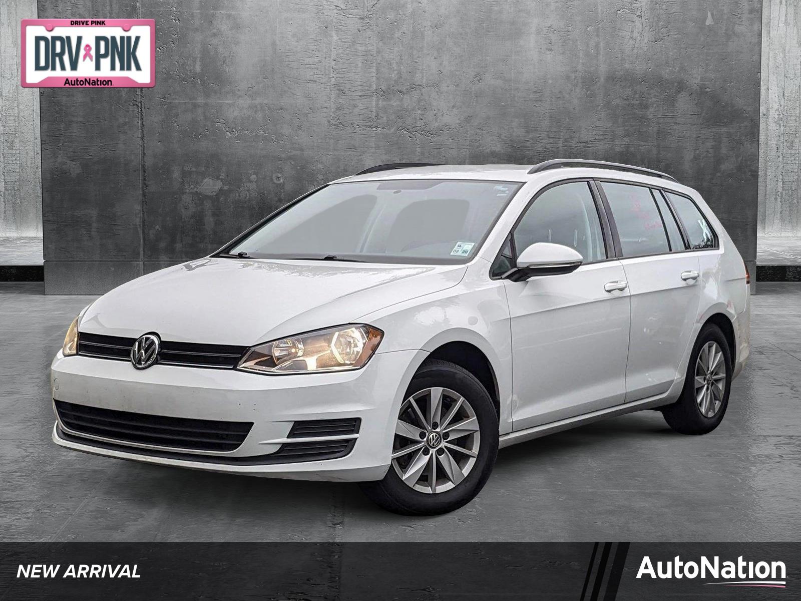 2015 Volkswagen Golf SportWagen Vehicle Photo in Clearwater, FL 33764