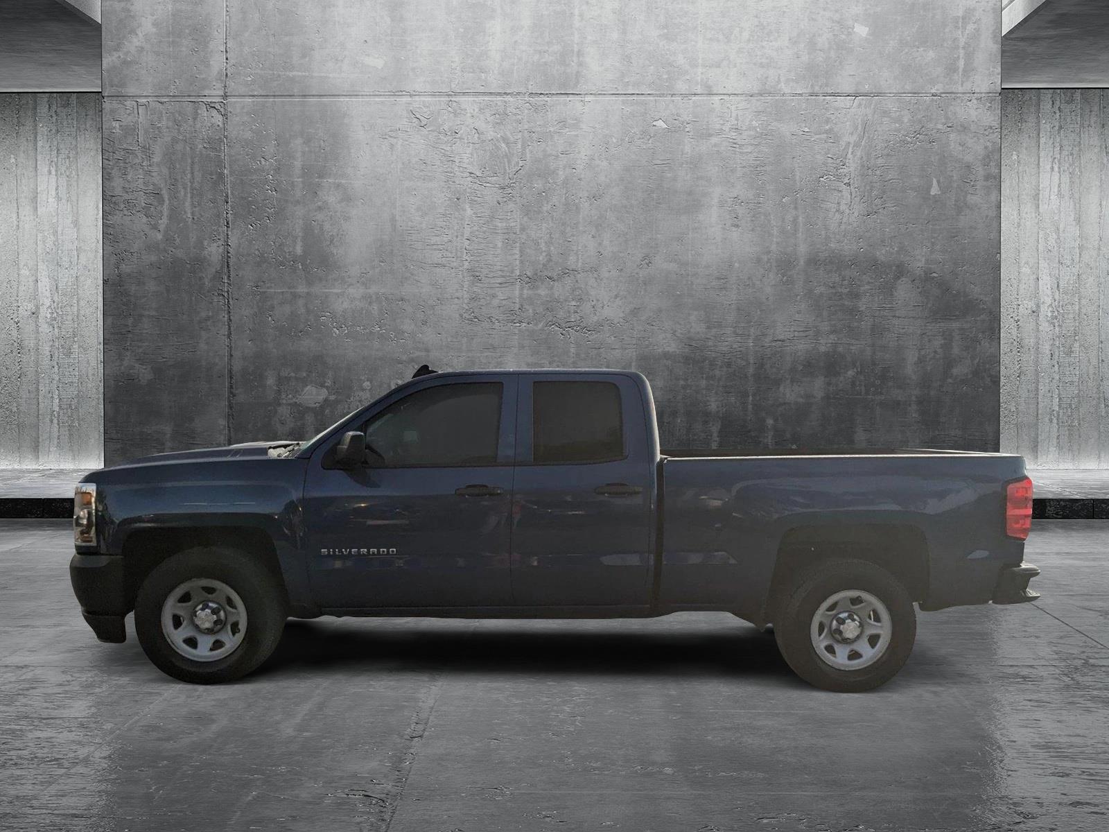 2017 Chevrolet Silverado 1500 Vehicle Photo in MIAMI, FL 33172-3015