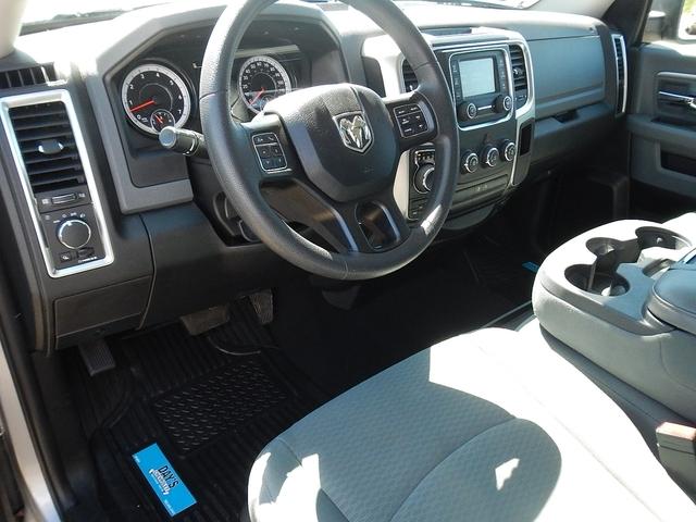 2020 Ram 1500 Classic Vehicle Photo in JASPER, GA 30143-8655