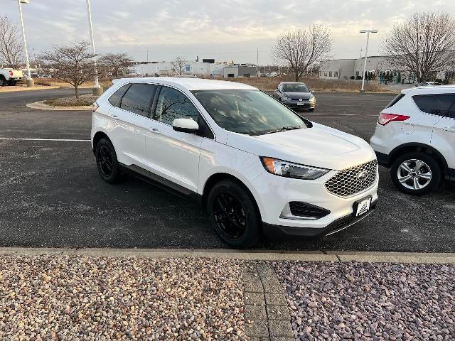 2024 Ford Edge Vehicle Photo in MIDDLETON, WI 53562-1492