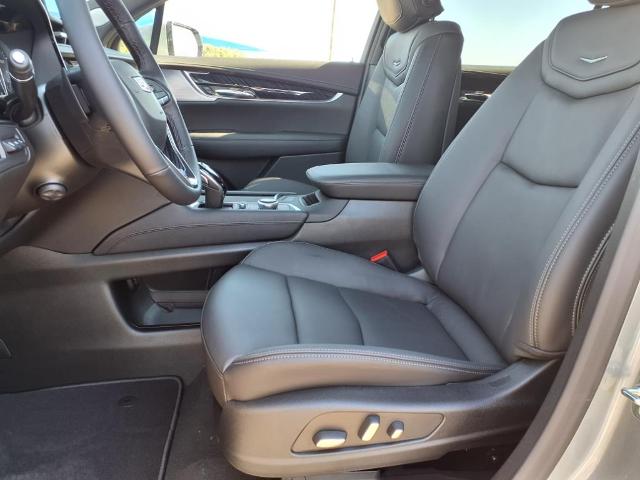 2025 Cadillac XT6 Vehicle Photo in Denton, TX 76205