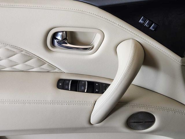 2024 INFINITI QX80 Vehicle Photo in DALLAS, TX 75209