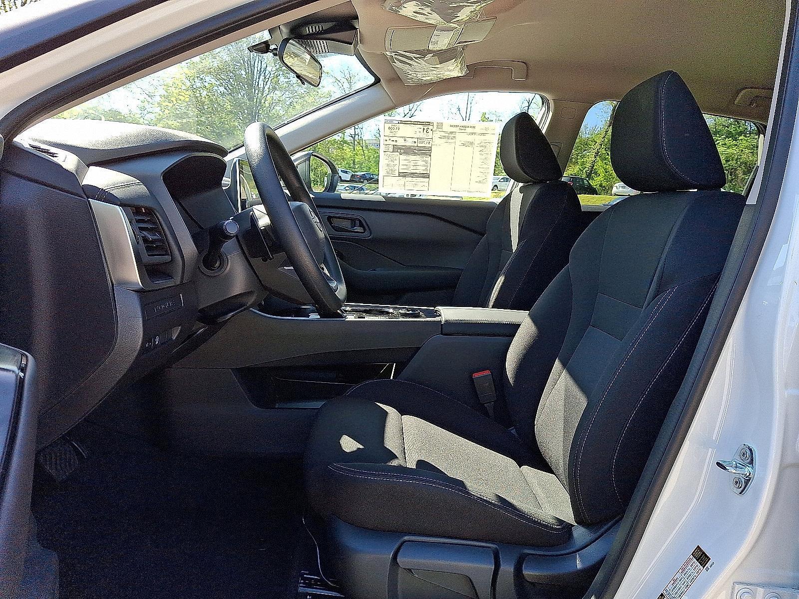 2025 Nissan Rogue Vehicle Photo in Mechanicsburg, PA 17050-2306