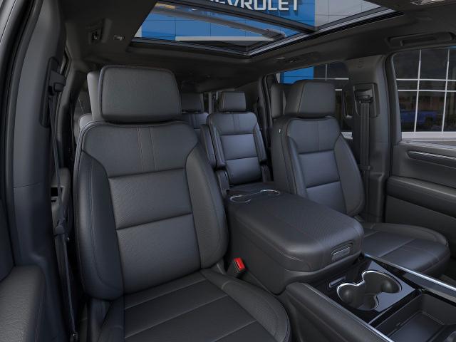 2025 Chevrolet Suburban Vehicle Photo in POST FALLS, ID 83854-5365
