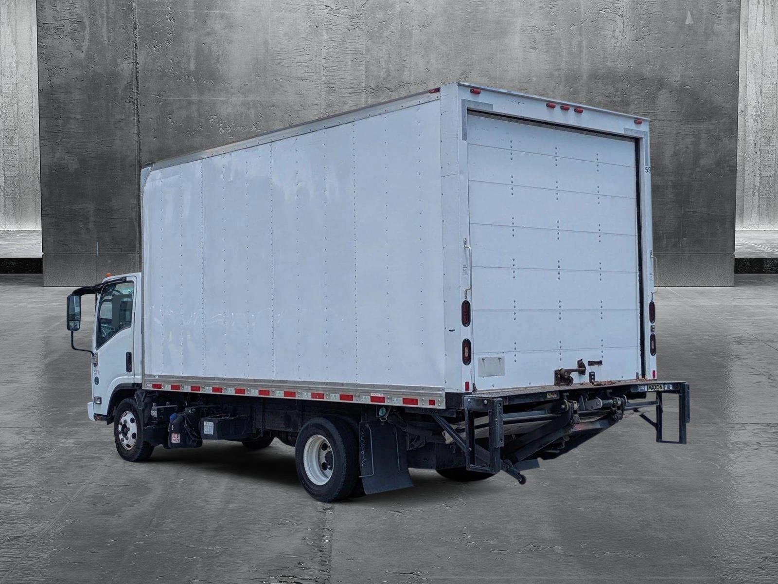 2020 Chevrolet Low Cab Forward 4500 HD Vehicle Photo in GREENACRES, FL 33463-3207