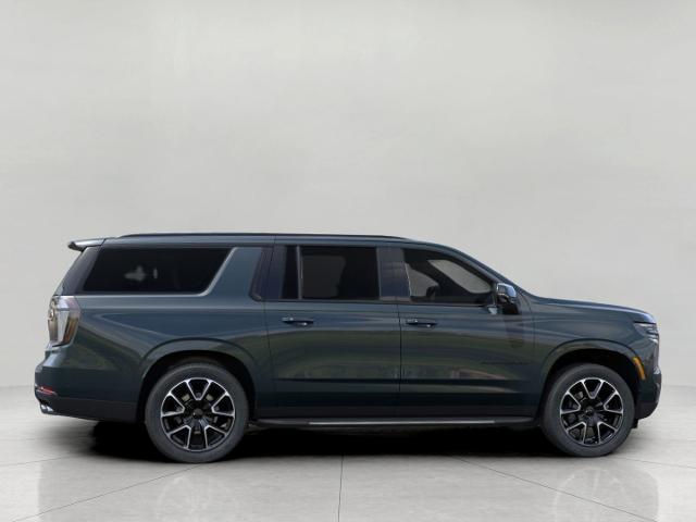2025 Chevrolet Suburban Vehicle Photo in APPLETON, WI 54914-4656