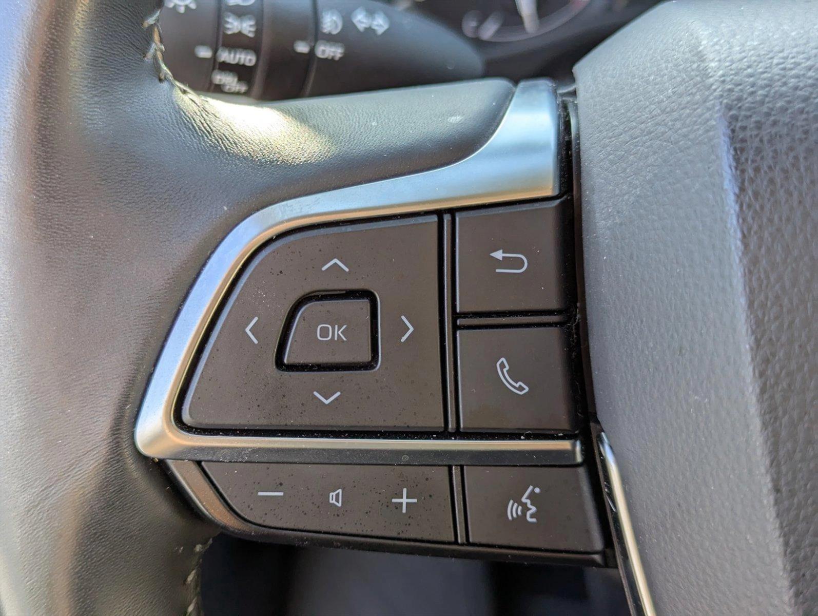 2021 Toyota Highlander Vehicle Photo in Ft. Myers, FL 33907