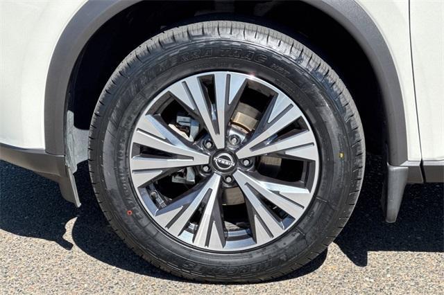 2022 Nissan Rogue Vehicle Photo in ELK GROVE, CA 95757-8703