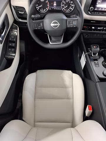 2025 Nissan Rogue Vehicle Photo in Oshkosh, WI 54904