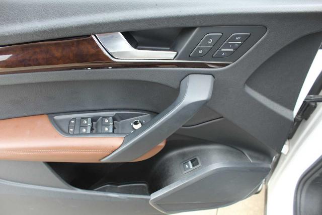 2019 Audi Q5 Vehicle Photo in HOUSTON, TX 77090