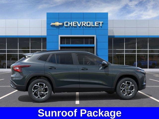 2025 Chevrolet Trax Vehicle Photo in BROCKTON, MA 02301-7113