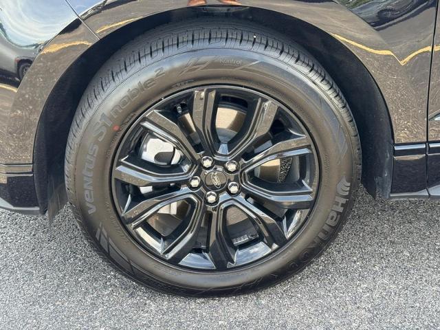 2024 Ford Edge Vehicle Photo in COLUMBIA, MO 65203-3903