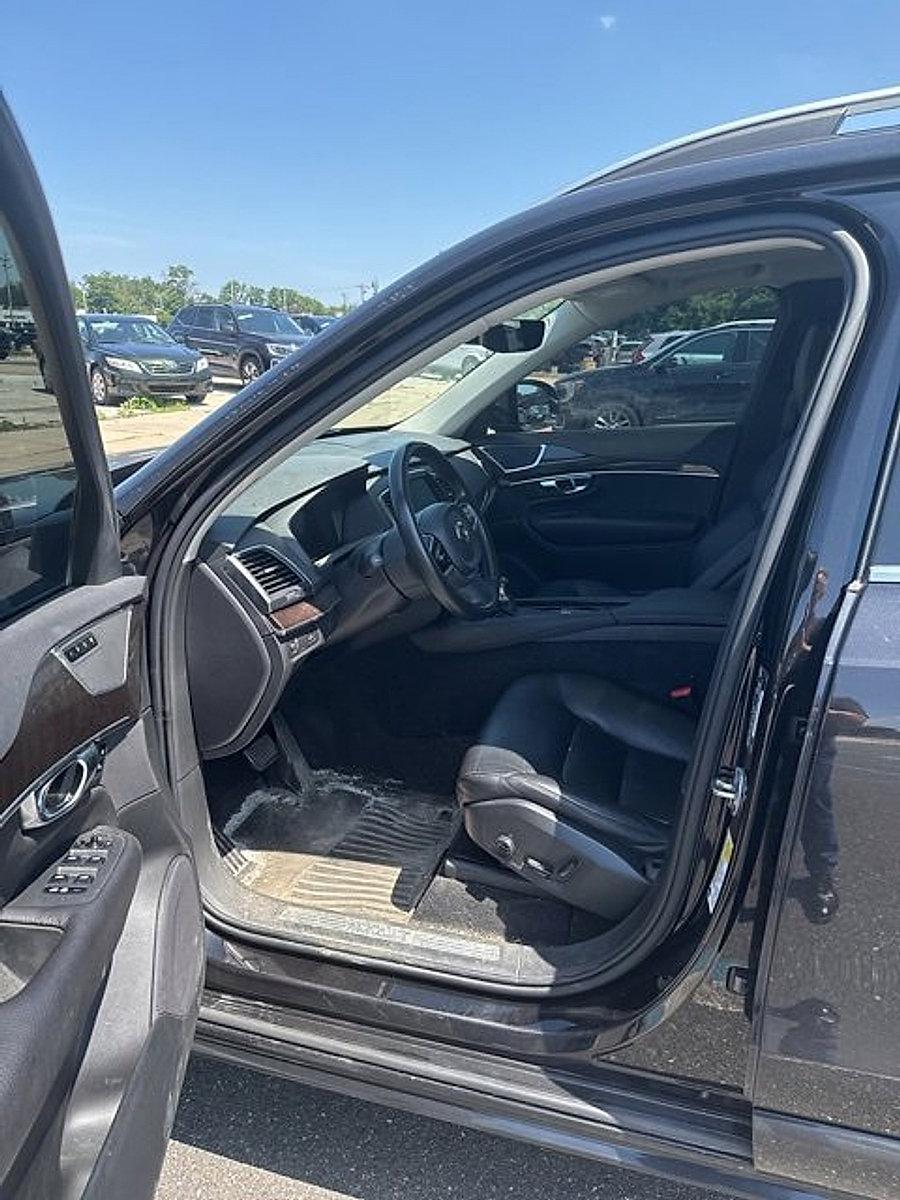 2019 Volvo XC90 Vehicle Photo in Trevose, PA 19053