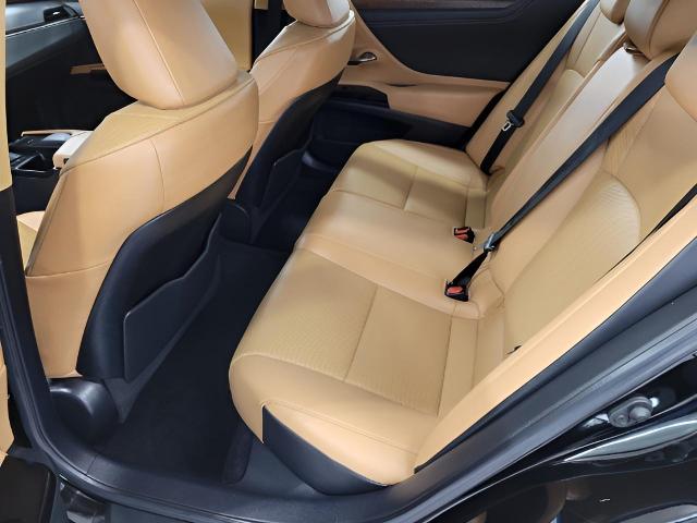 2022 Lexus ES 350 Vehicle Photo in Oshkosh, WI 54904