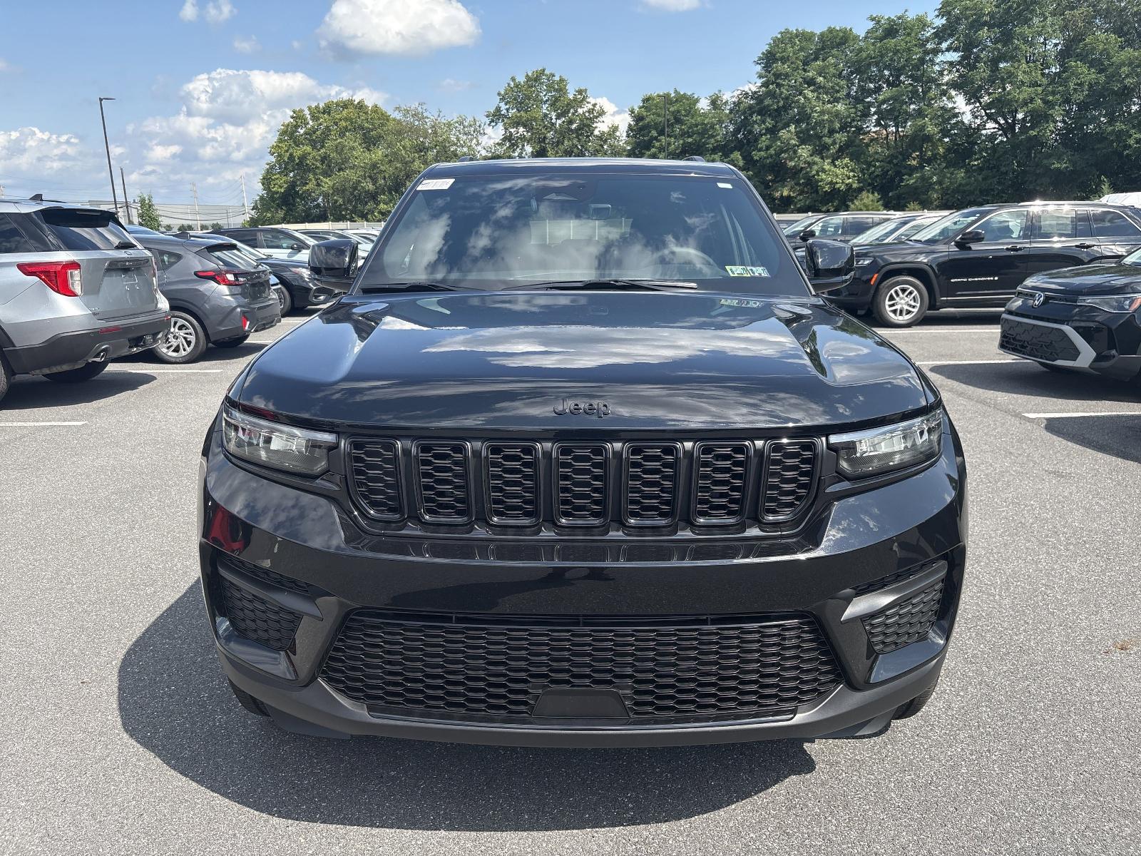 2025 Jeep Grand Cherokee Vehicle Photo in Mechanicsburg, PA 17050-1707