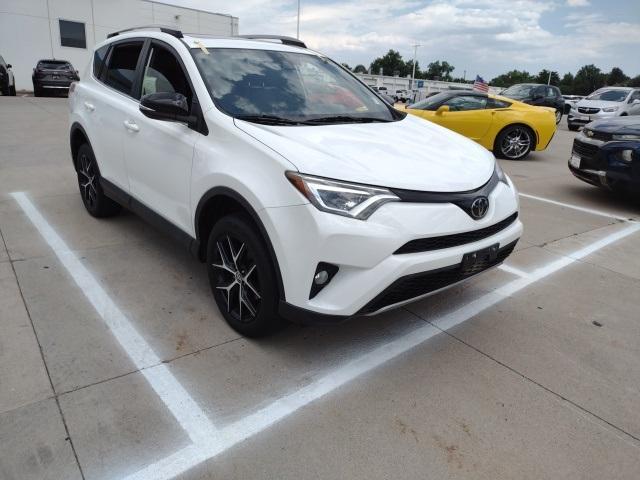 2018 Toyota RAV4 Vehicle Photo in ENGLEWOOD, CO 80113-6708