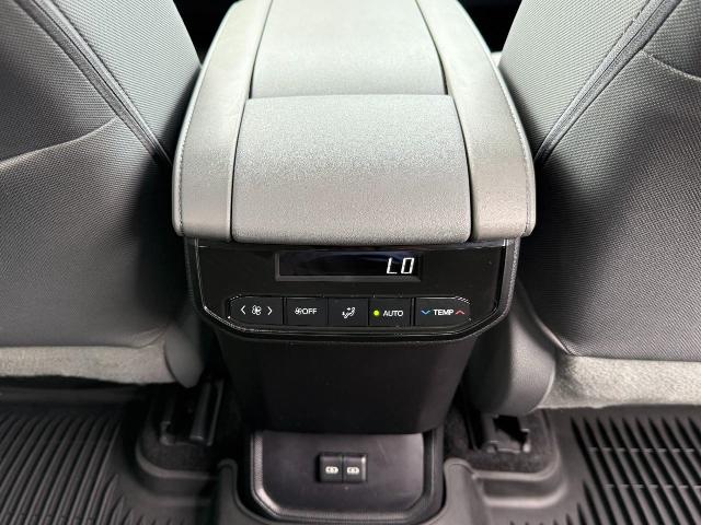 2023 Toyota Highlander Vehicle Photo in Appleton, WI 54914
