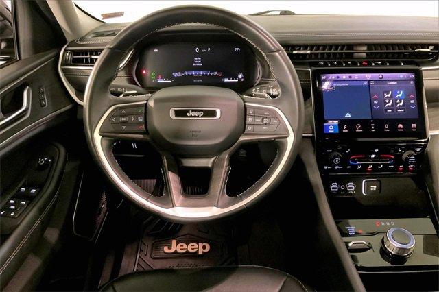 2022 Jeep Grand Cherokee L Vehicle Photo in INDEPENDENCE, MO 64055-1377