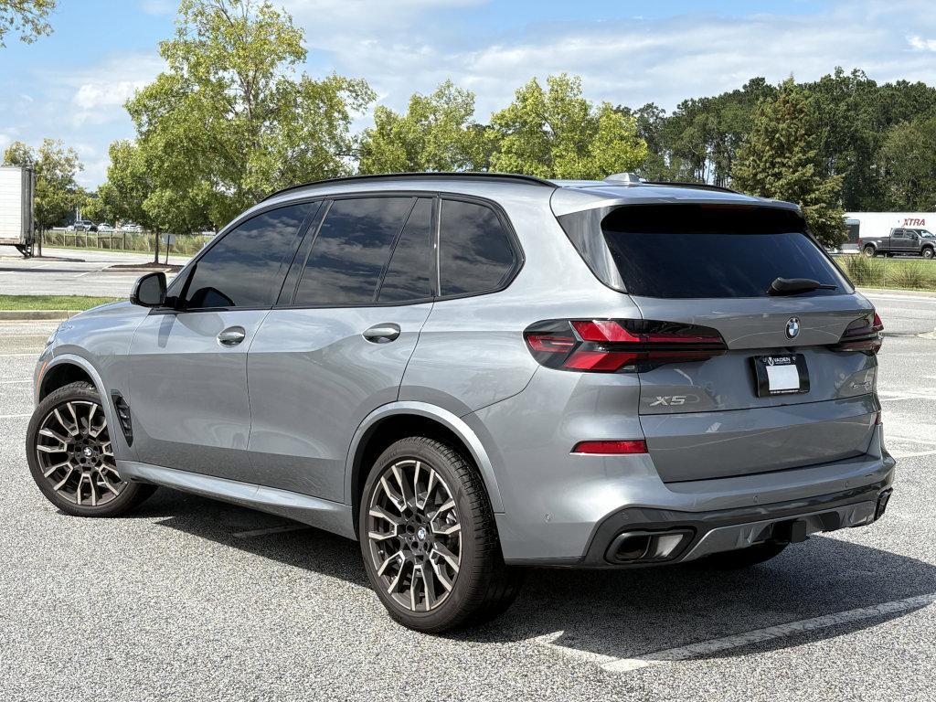 2024 BMW X5 sDrive40i Vehicle Photo in POOLER, GA 31322-3252