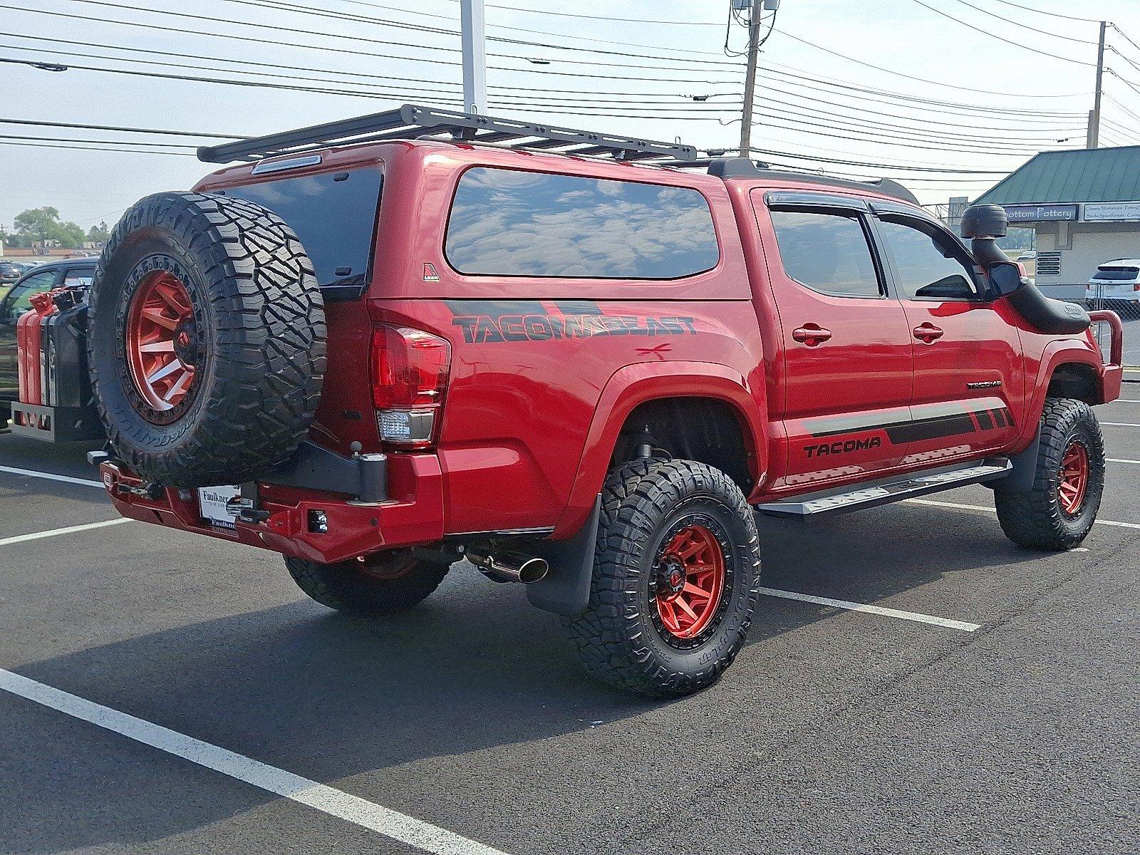 2017 Toyota Tacoma Vehicle Photo in Harrisburg, PA 17111