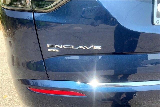 2023 Buick Enclave Vehicle Photo in KANSAS CITY, MO 64114-4545