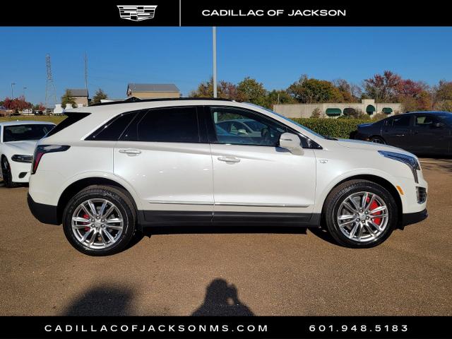 2025 Cadillac XT5 Vehicle Photo in RIDGELAND, MS 39157-4406