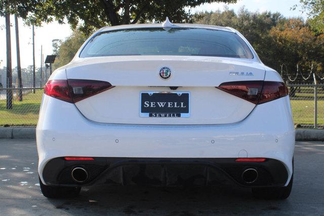 2019 Alfa Romeo Giulia Vehicle Photo in HOUSTON, TX 77090